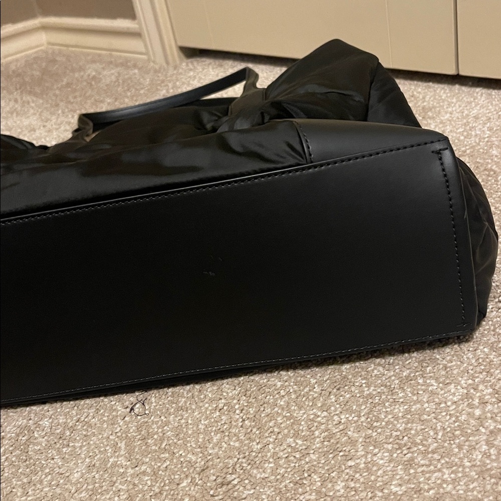 Tory Burch Ella Puffer Tote NEW in Black - Picture 9 of 10